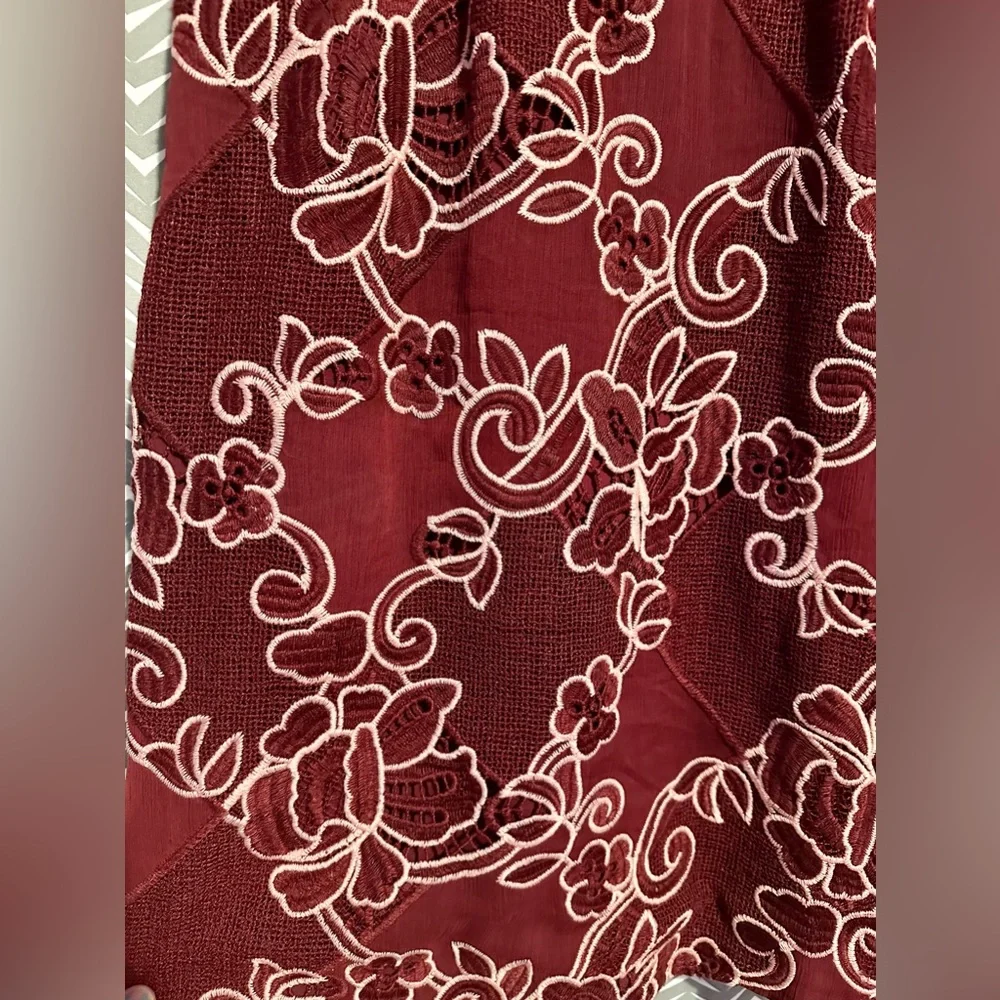ANTHROPOLOGIE Moulinette Soeurs Burgundy embroidered lace Ariana dress, size 2 - Picture 4 of 8